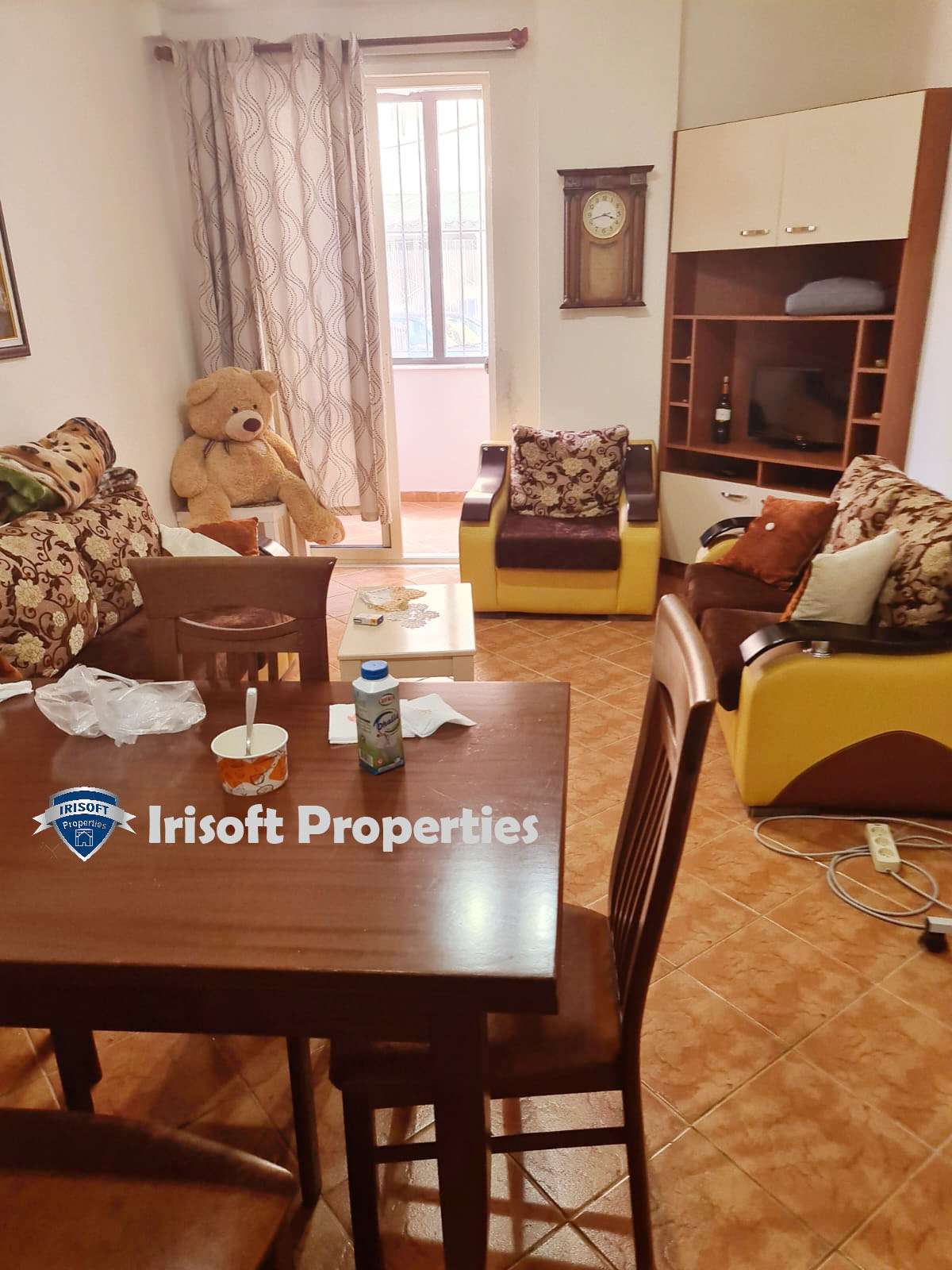 Jepet Apartamenti 1+1 me qera